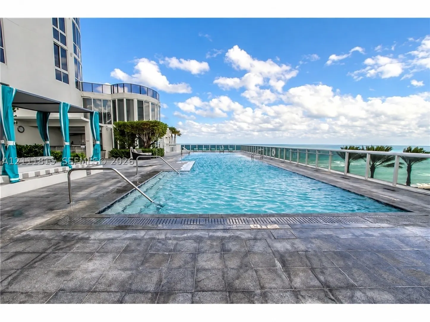 15811 Collins Ave #4102