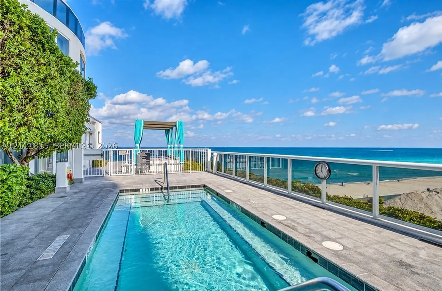 15811 Collins Ave #4102