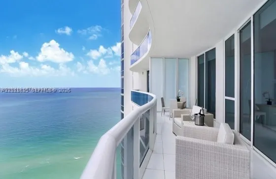 15811 Collins Ave #4102