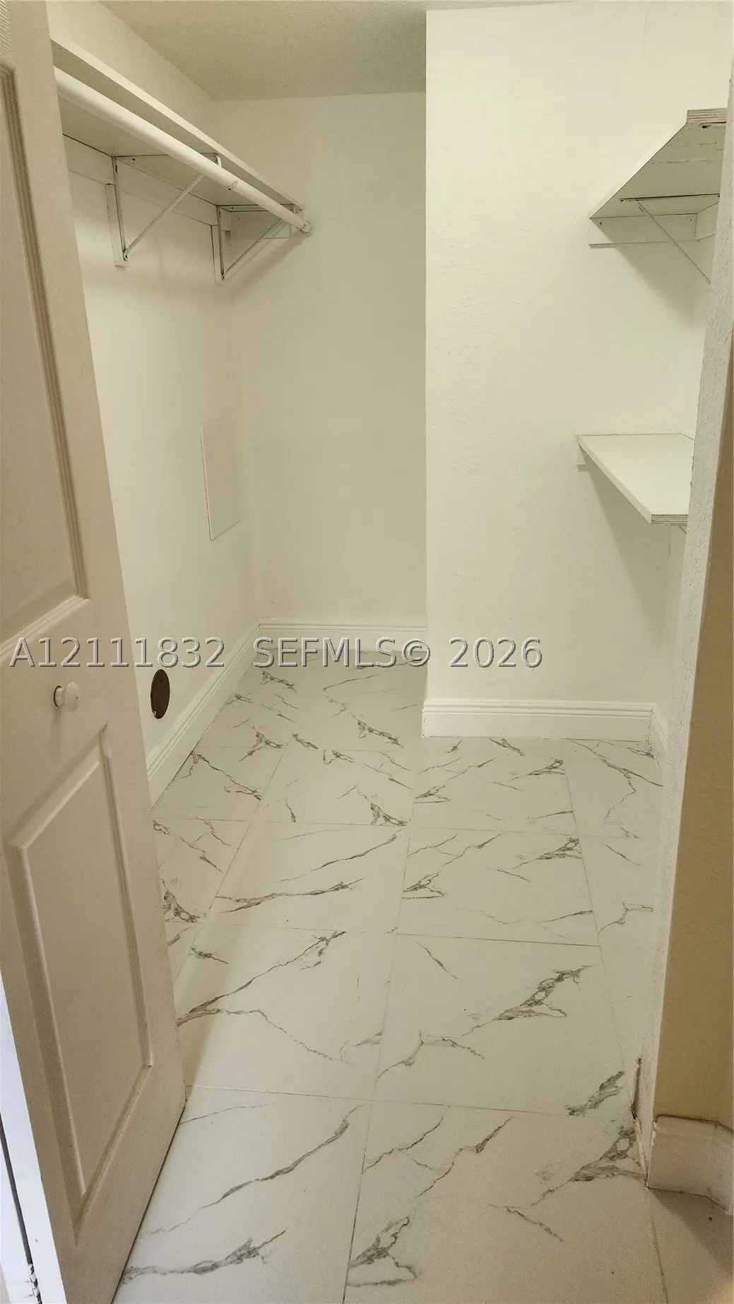 1250 SE 28th Ct #102