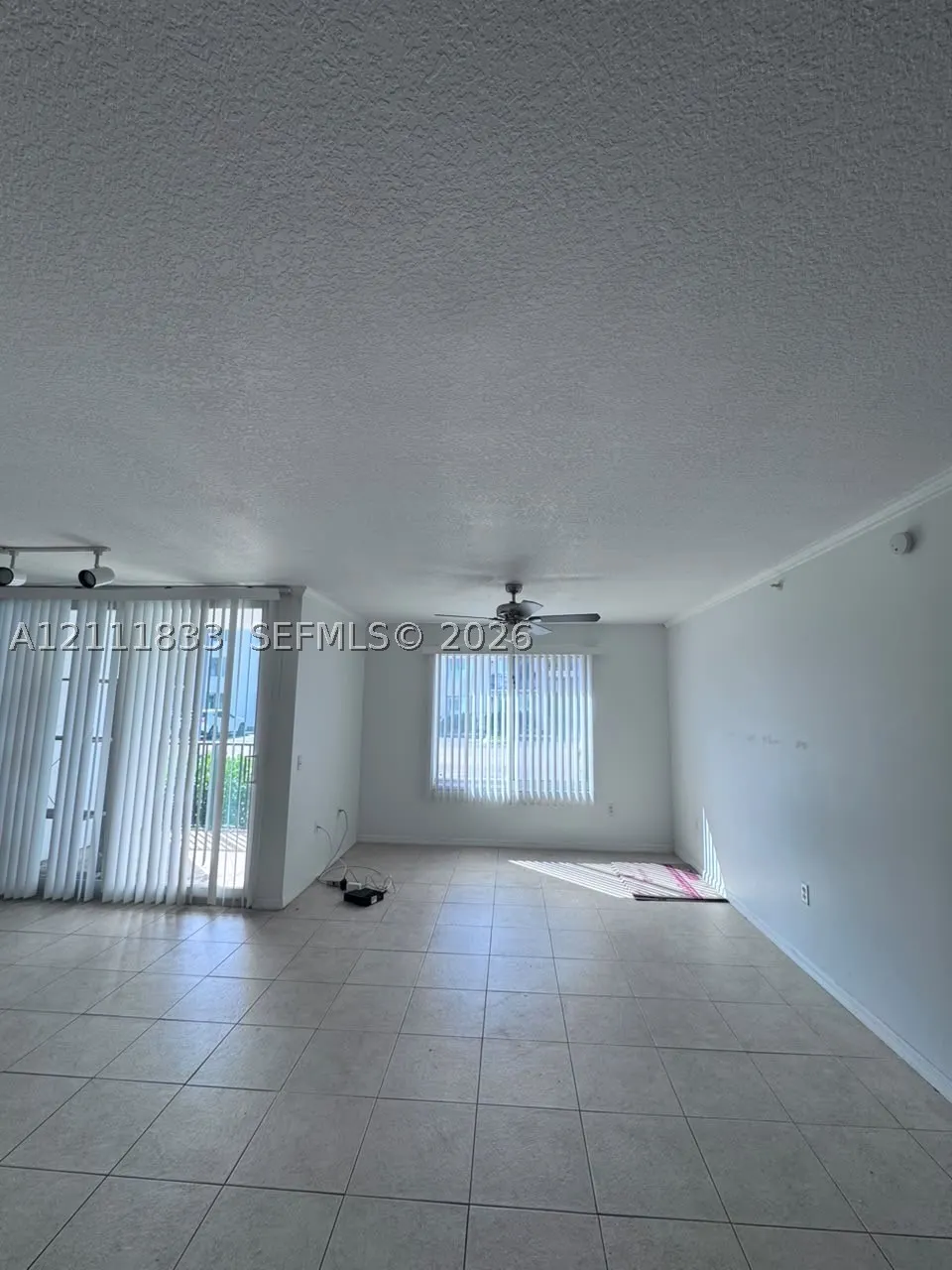 207 Villa Cir #207