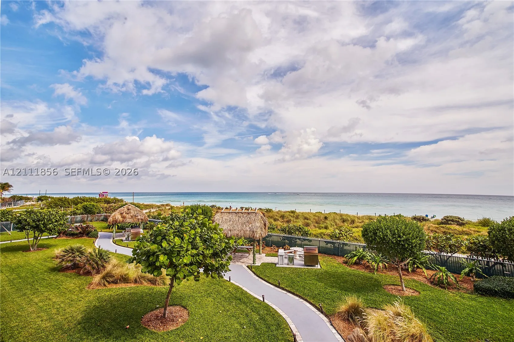 6423 Collins Ave #1602