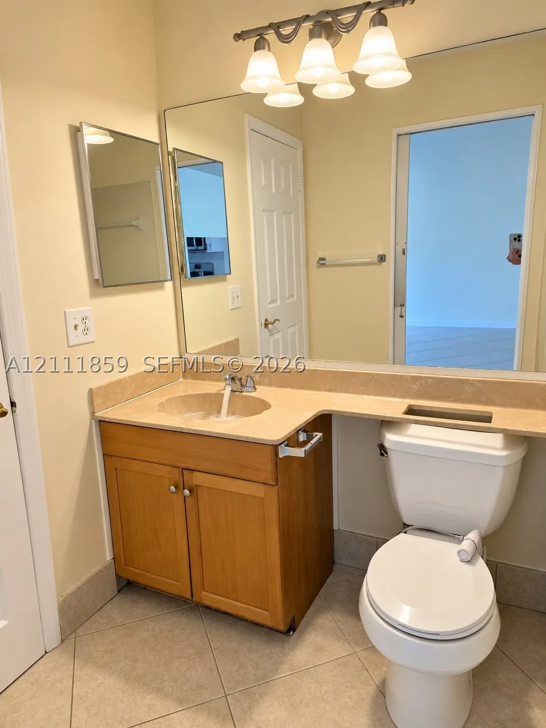 5037 E Lakes Dr #5037