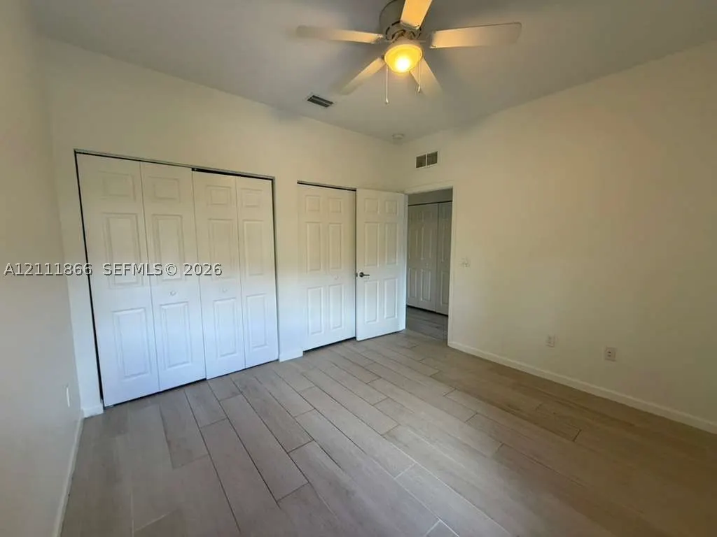 12350 S Village Cir