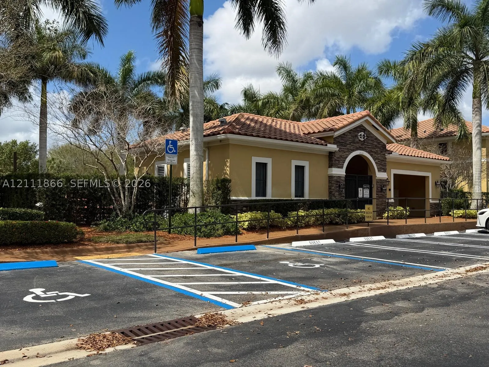 12350 S Village Cir