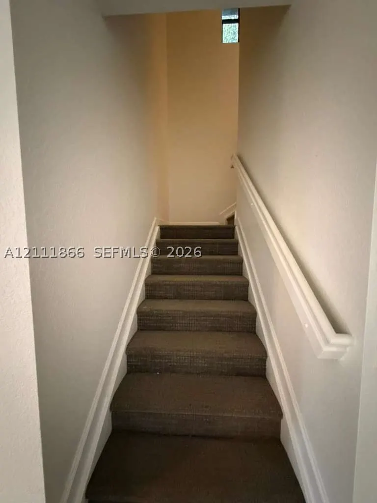 12350 S Village Cir