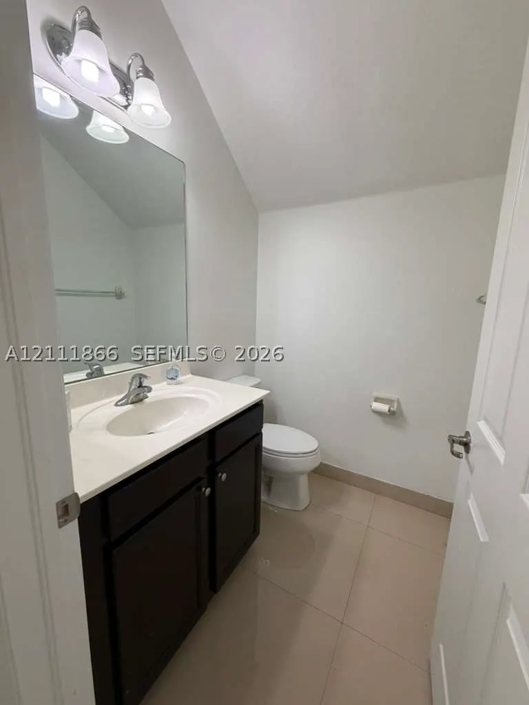 12350 S Village Cir
