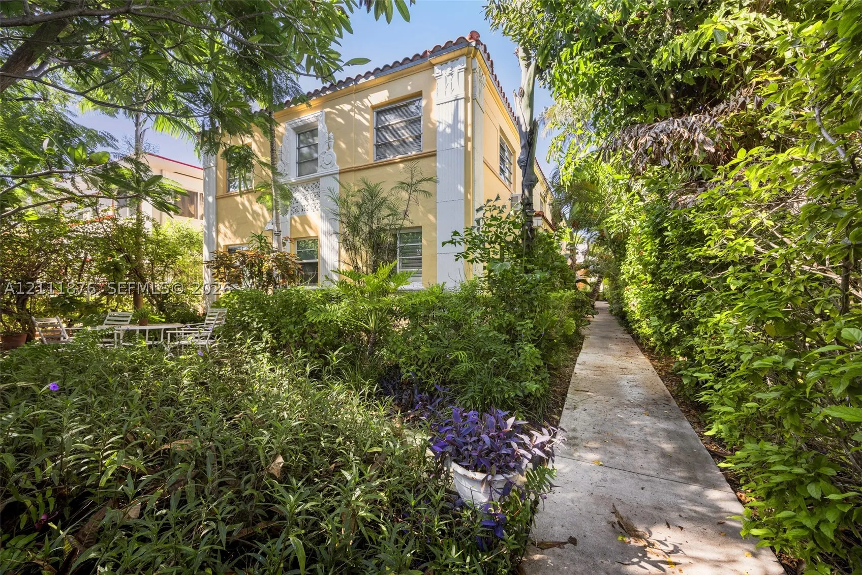 846 Jefferson Ave #3