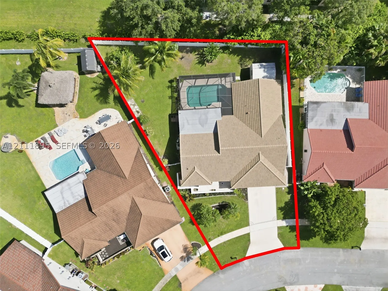 5792 Sun Pointe Cir