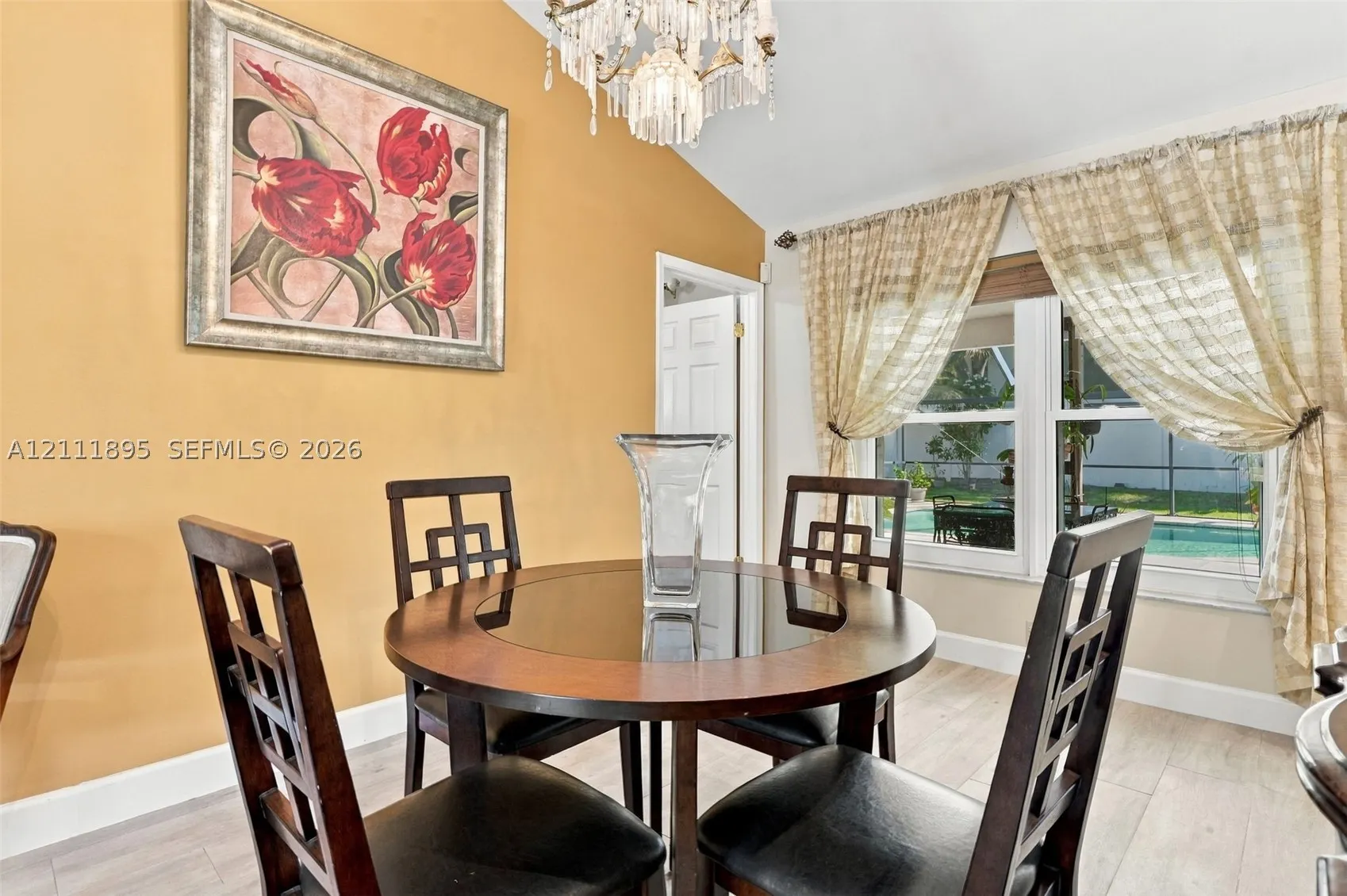 5792 Sun Pointe Cir