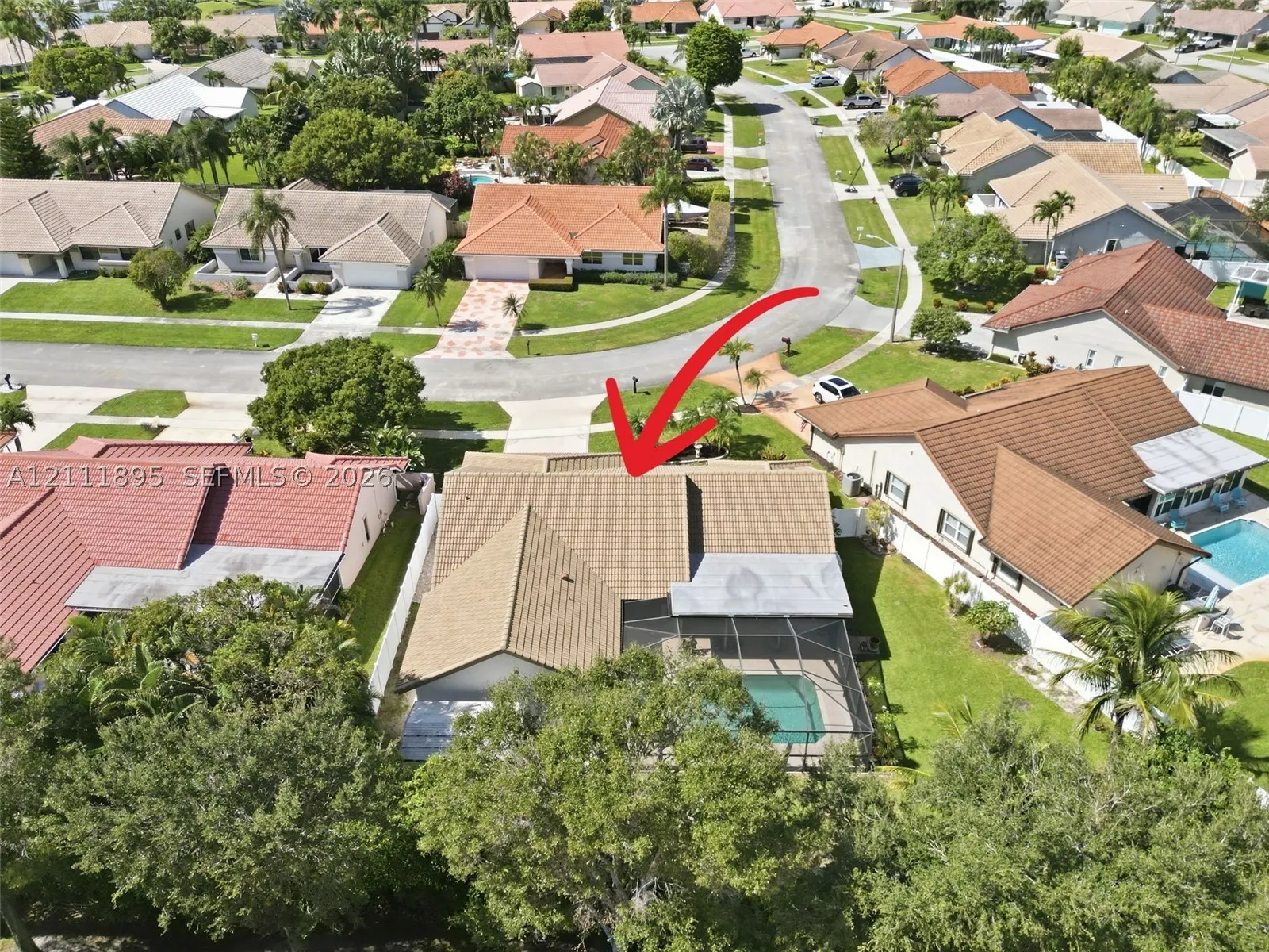 5792 Sun Pointe Cir