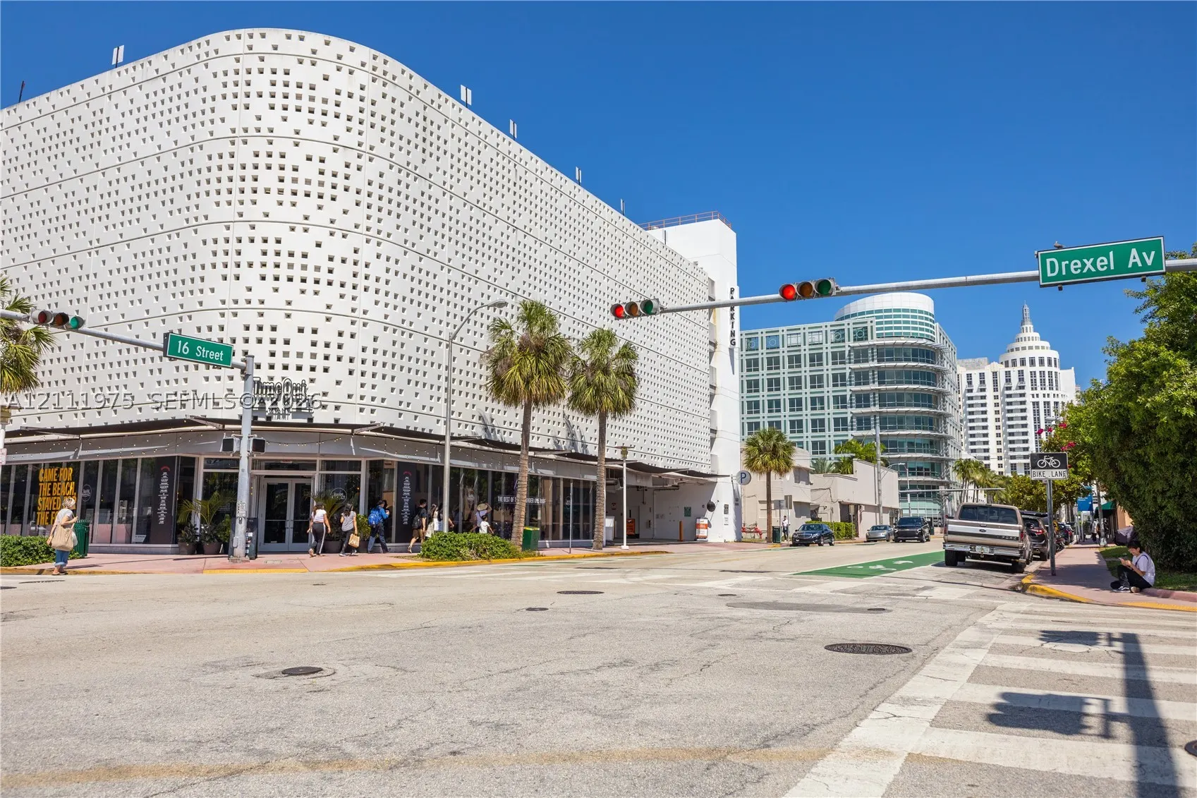 1542 Drexel Ave #206