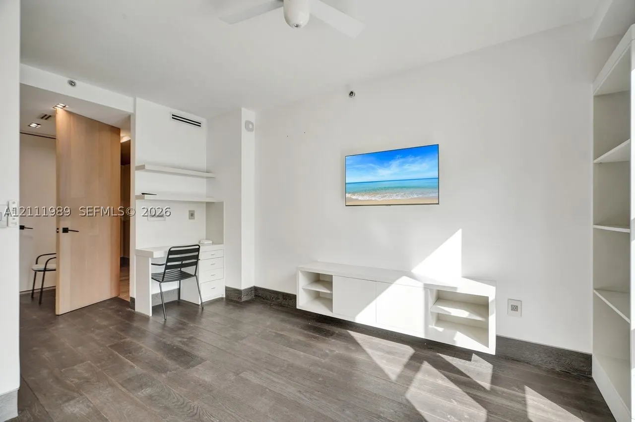 445 Grand Bay Dr #308
