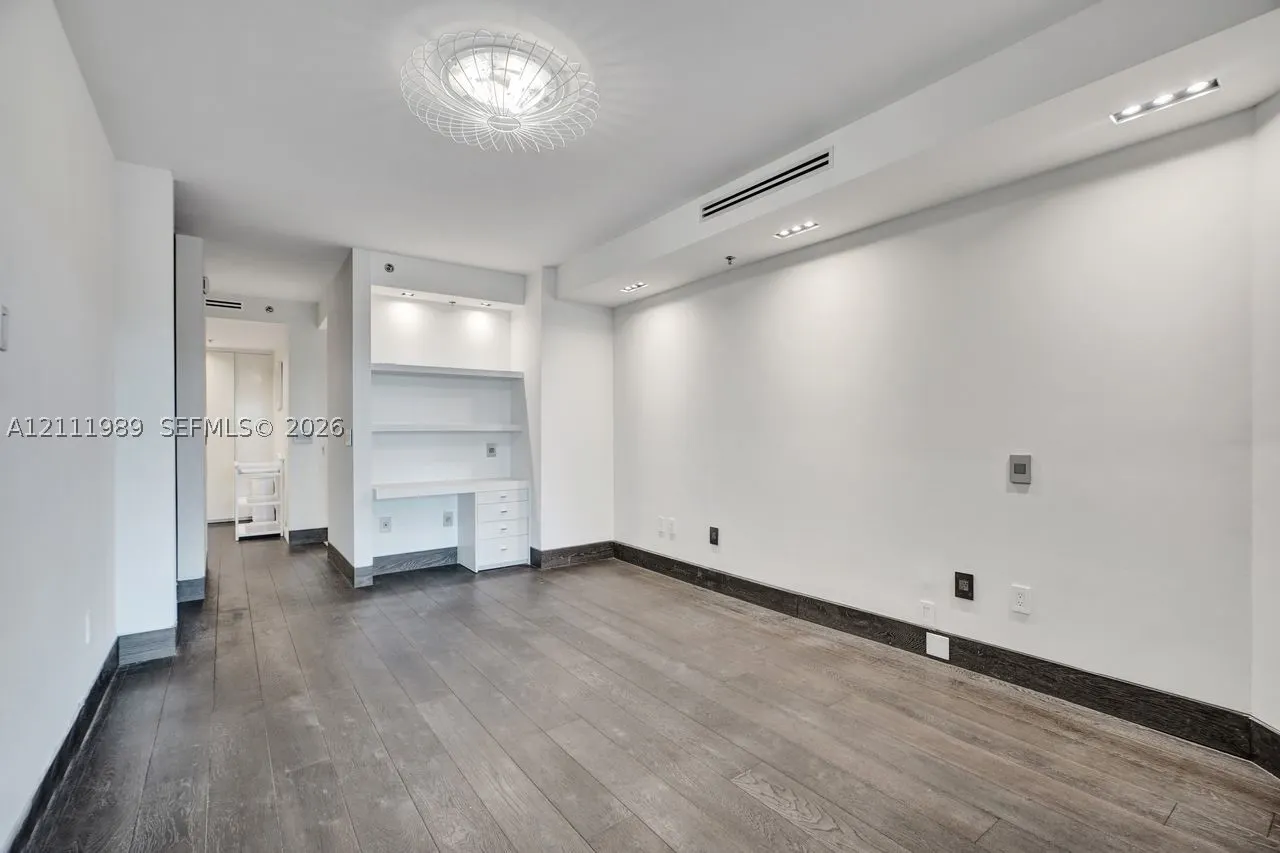 445 Grand Bay Dr #308