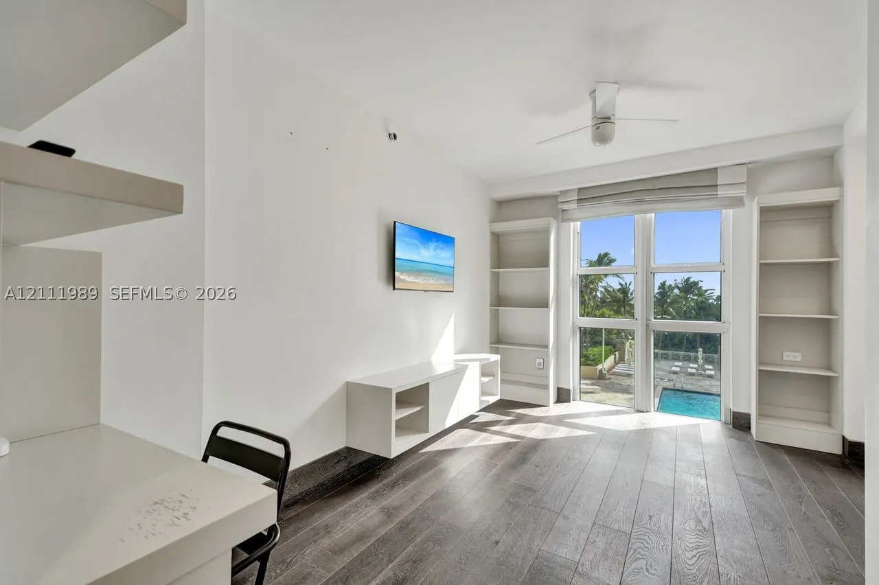 445 Grand Bay Dr #308