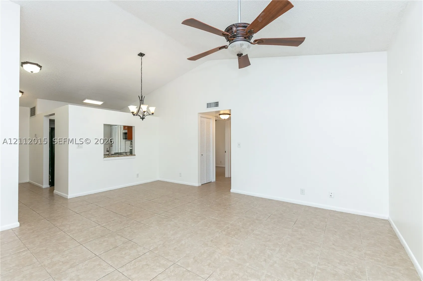 717 Gardens Dr #201