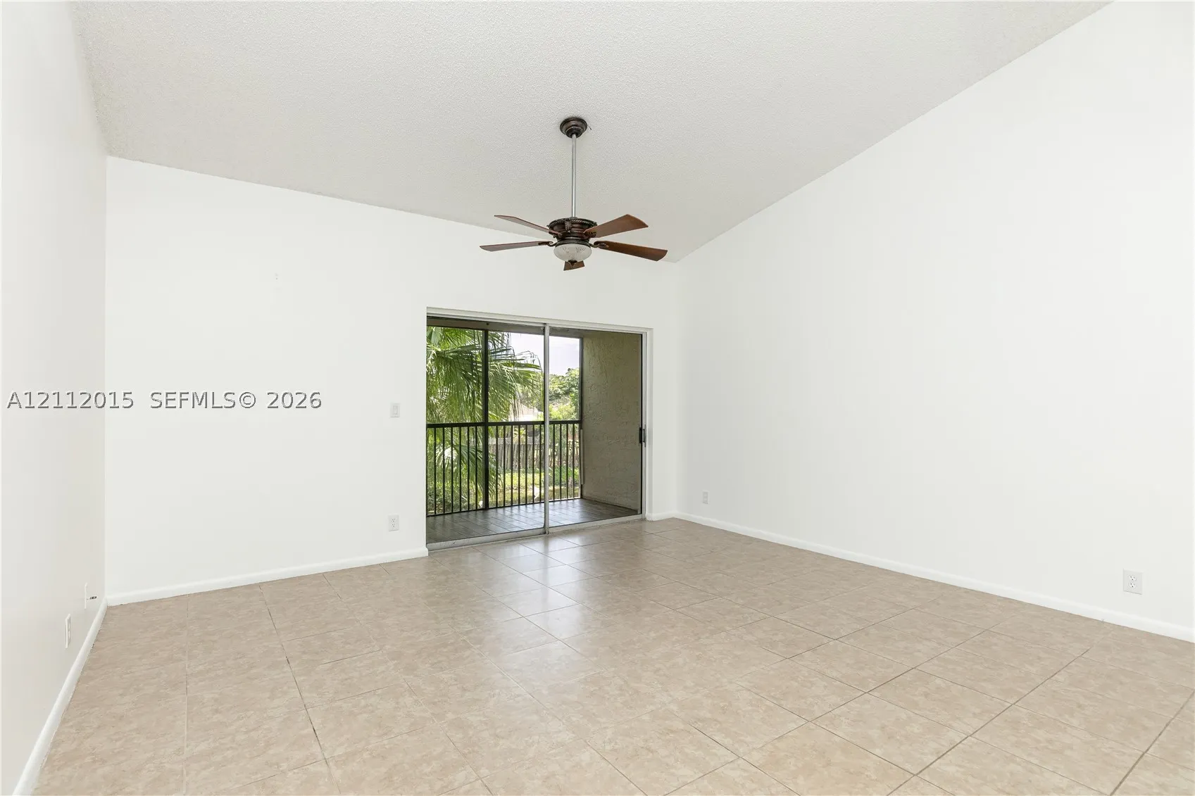 717 Gardens Dr #201
