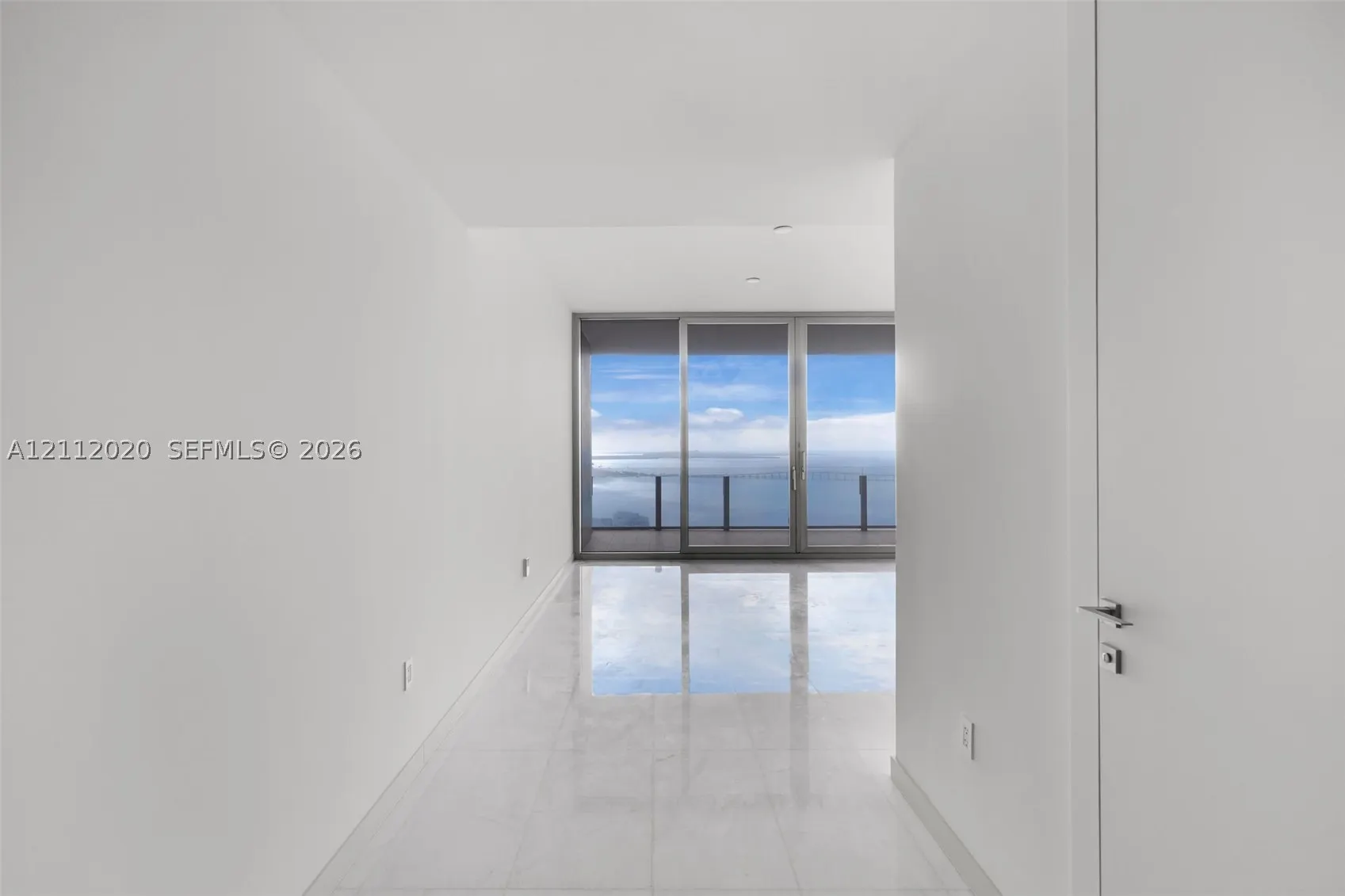 300 Biscayne Blvd Way #4202