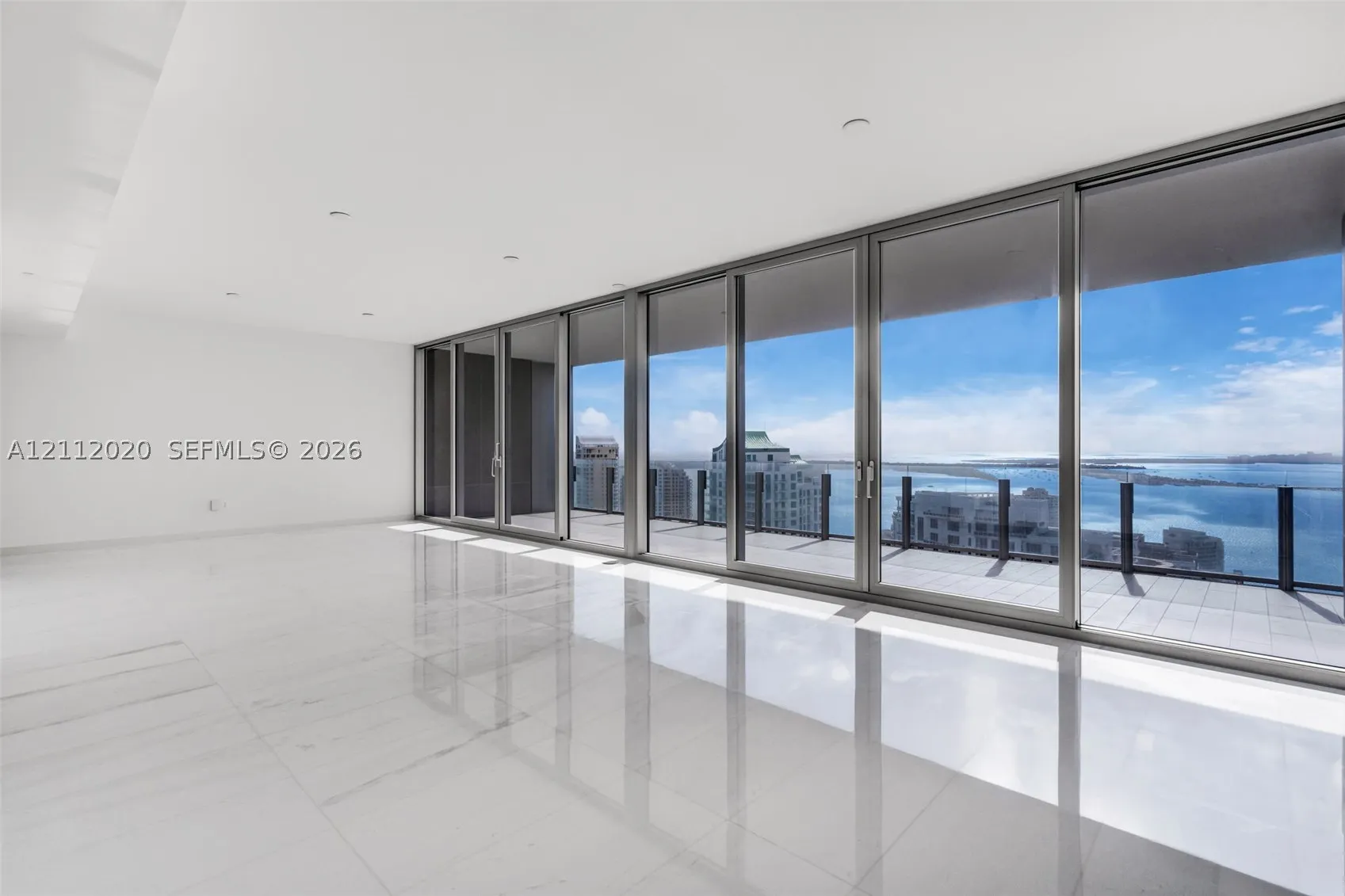 300 Biscayne Blvd Way #4202