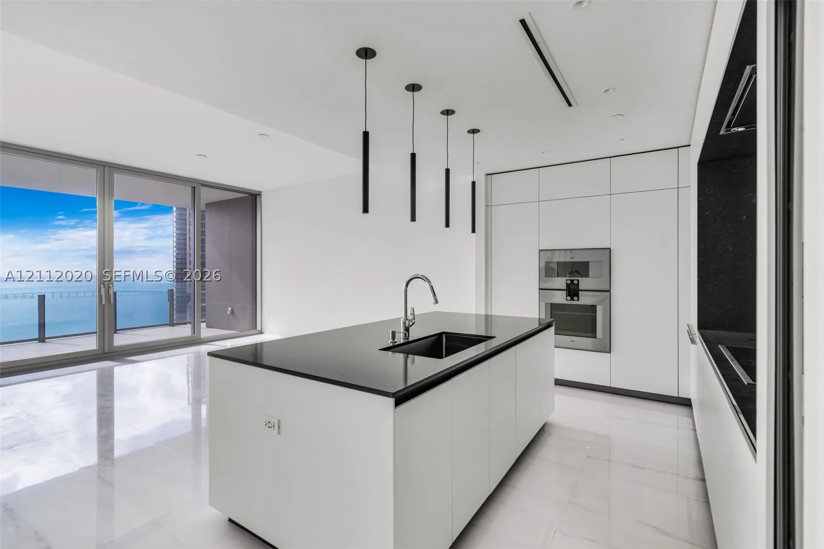 300 Biscayne Blvd Way #4202