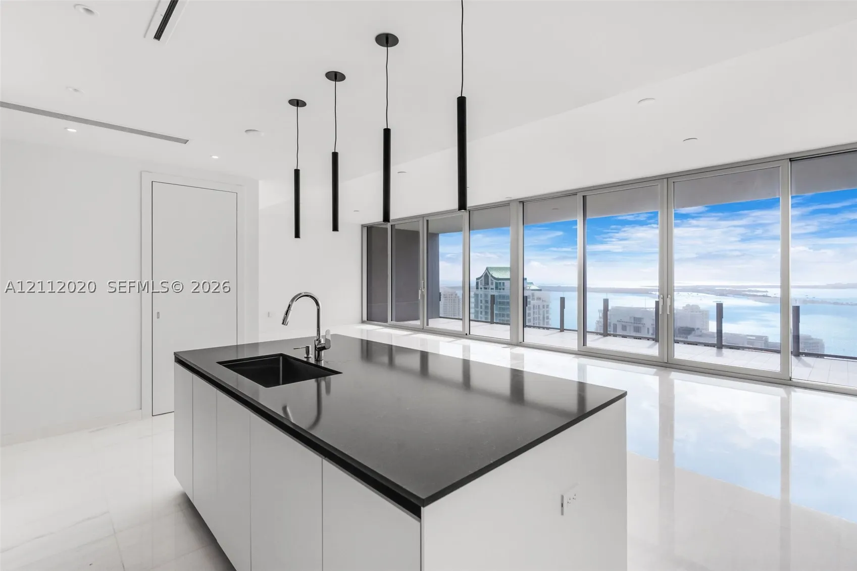 300 Biscayne Blvd Way #4202