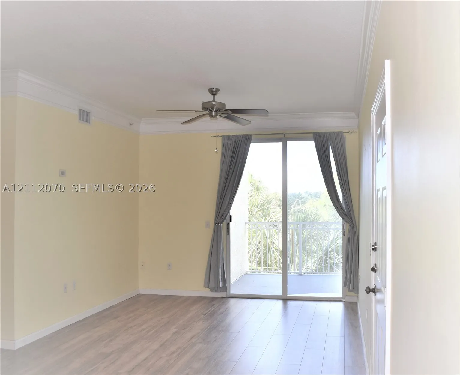 1308 E Myrtlewood Cir E #1308