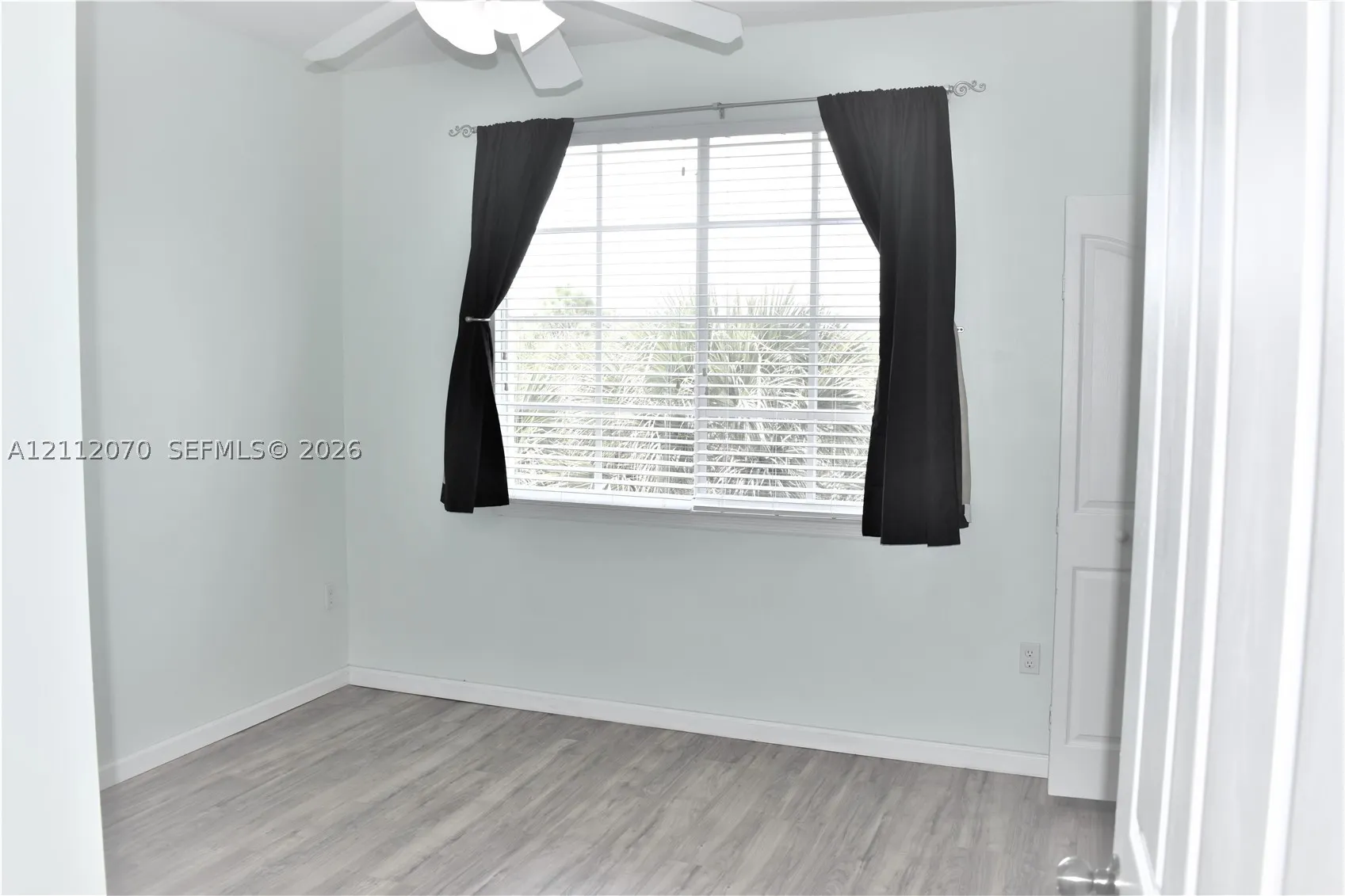 1308 E Myrtlewood Cir E #1308