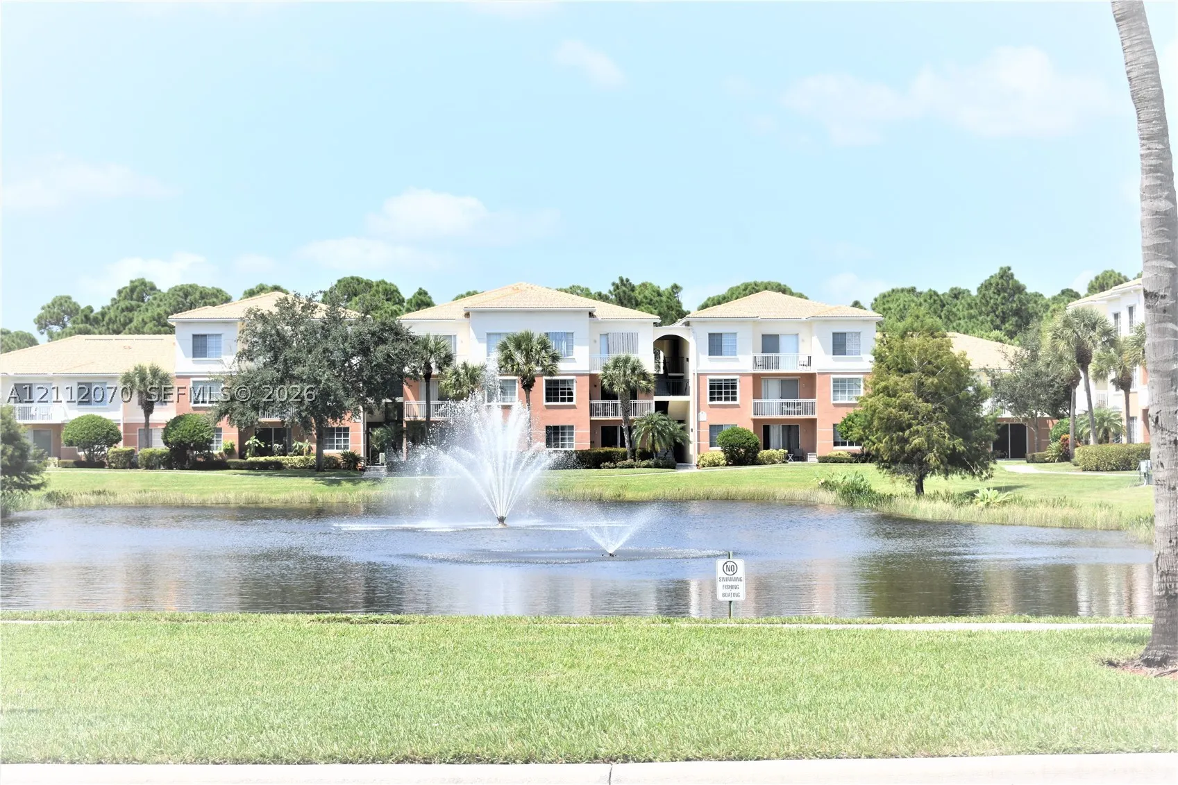 1308 E Myrtlewood Cir E #1308