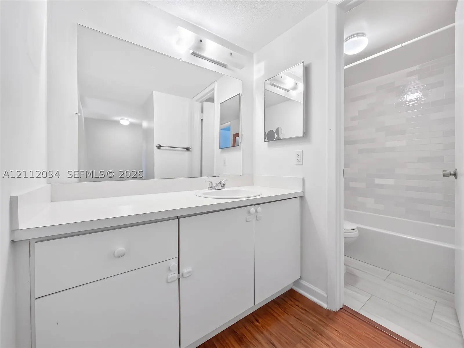 4600 SW 67th Ave ##242