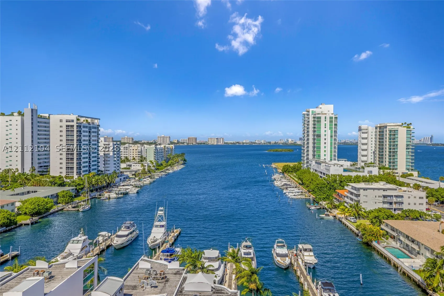 7900 Harbor Island Dr #1203