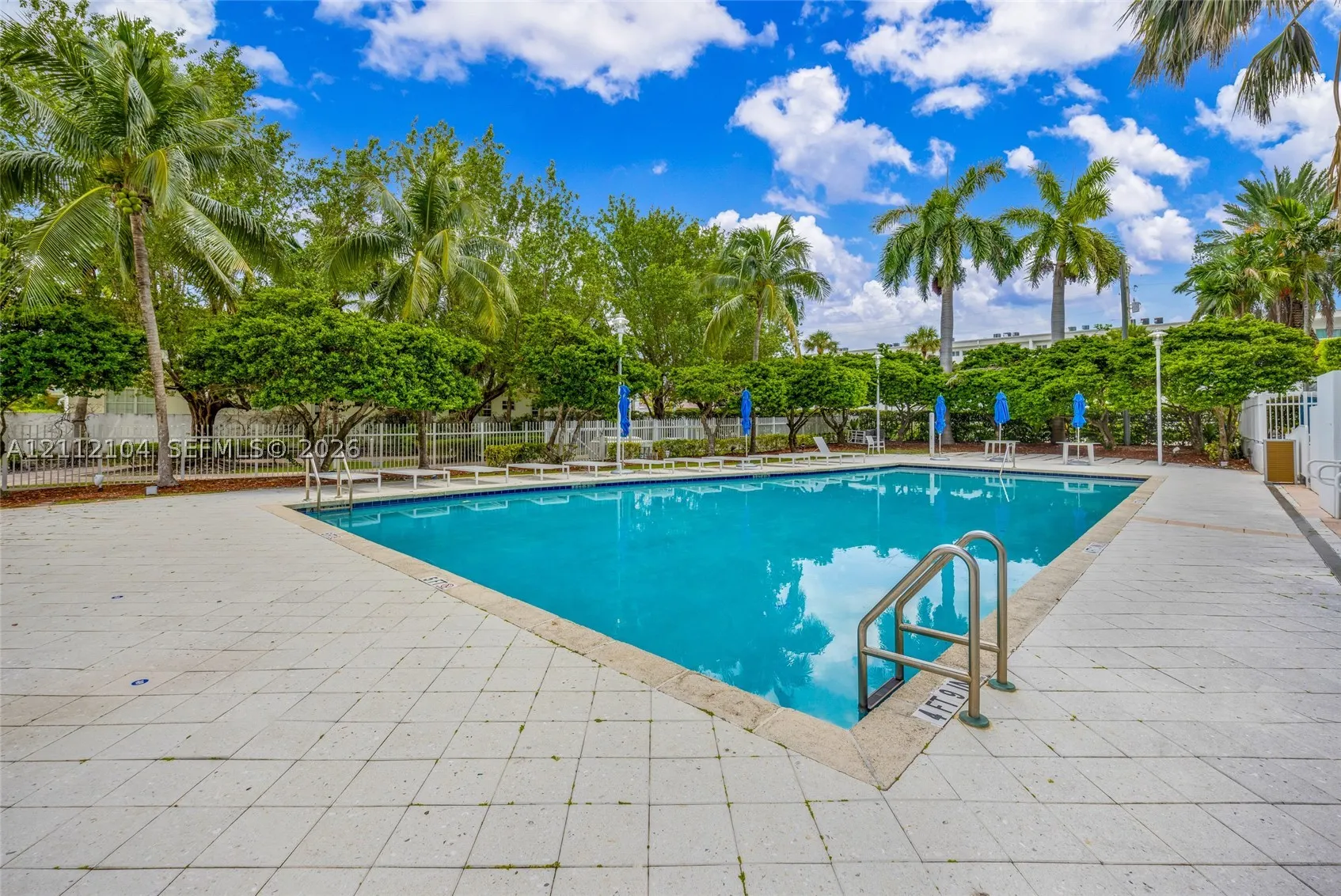 7900 Harbor Island Dr #1203