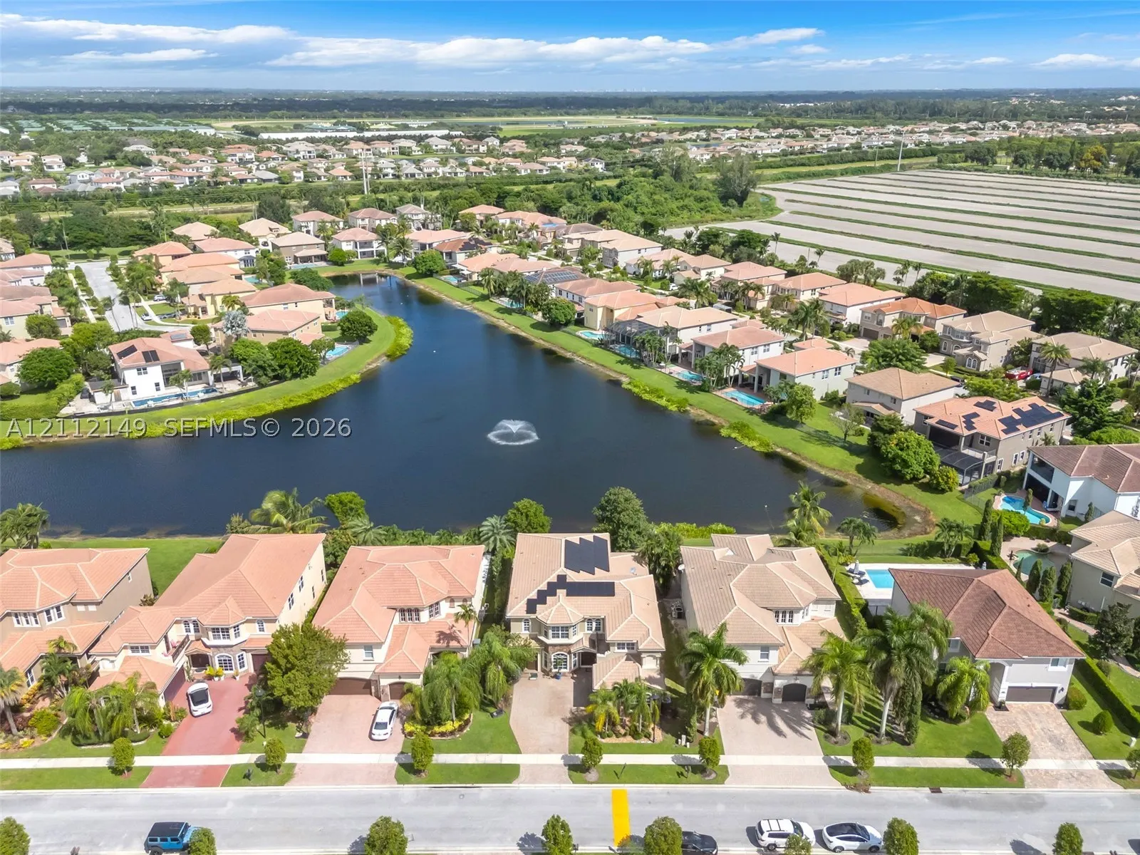 8887 Cobblestone Point Cir