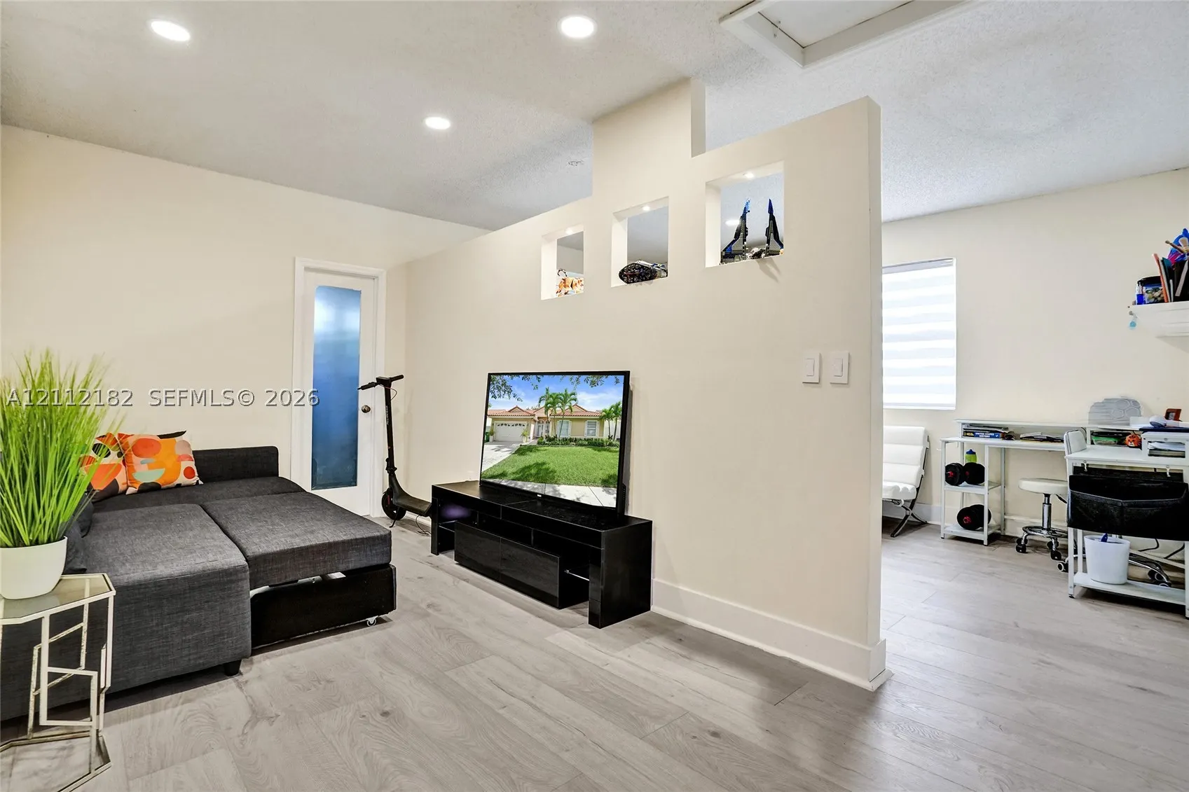 13430 SW 17th Ct