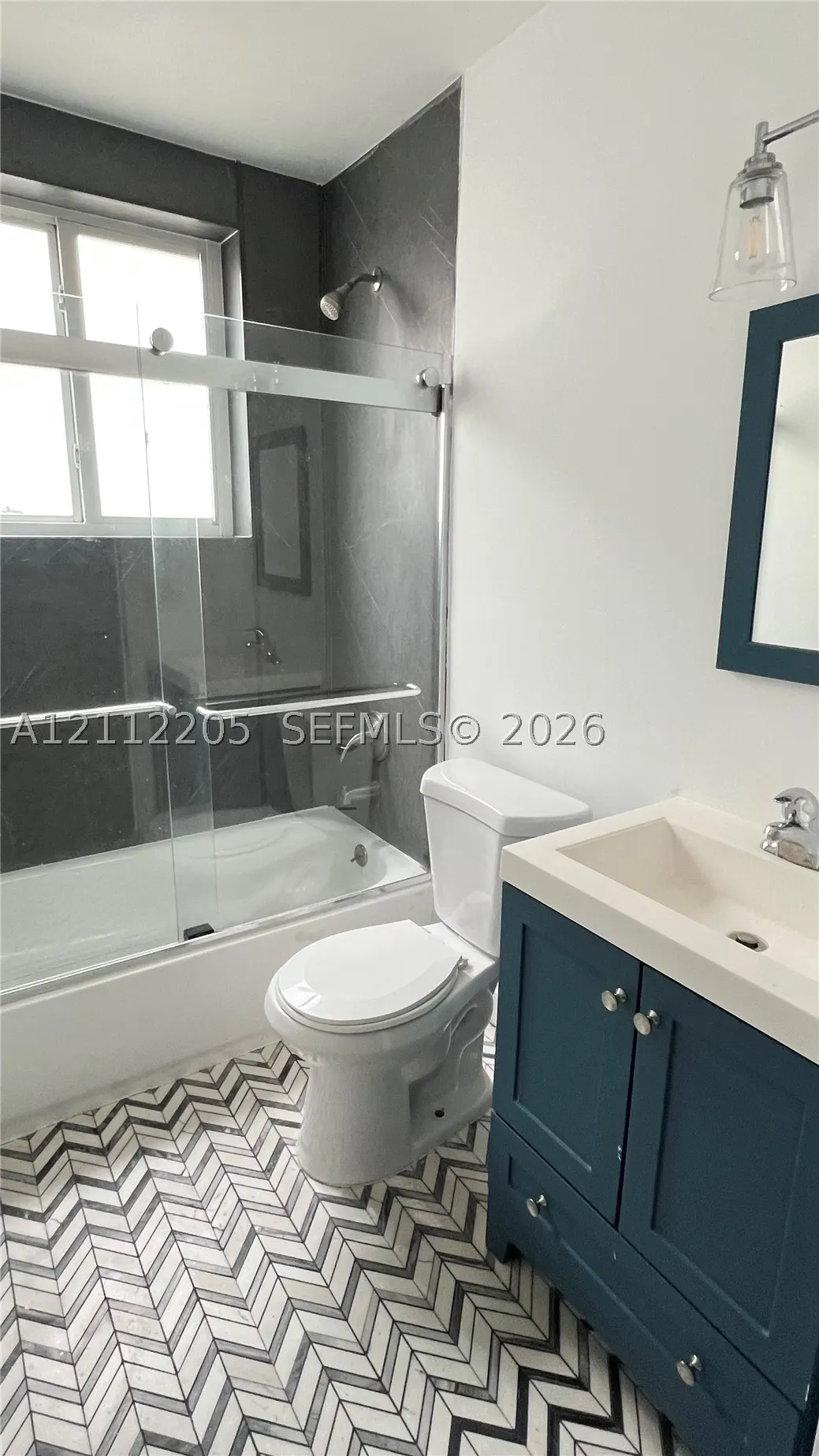 1115 Euclid Ave #5