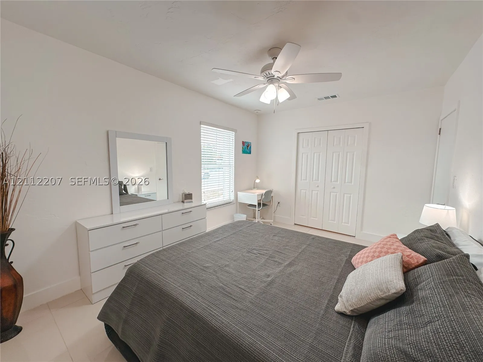 525 SW 67th Ave