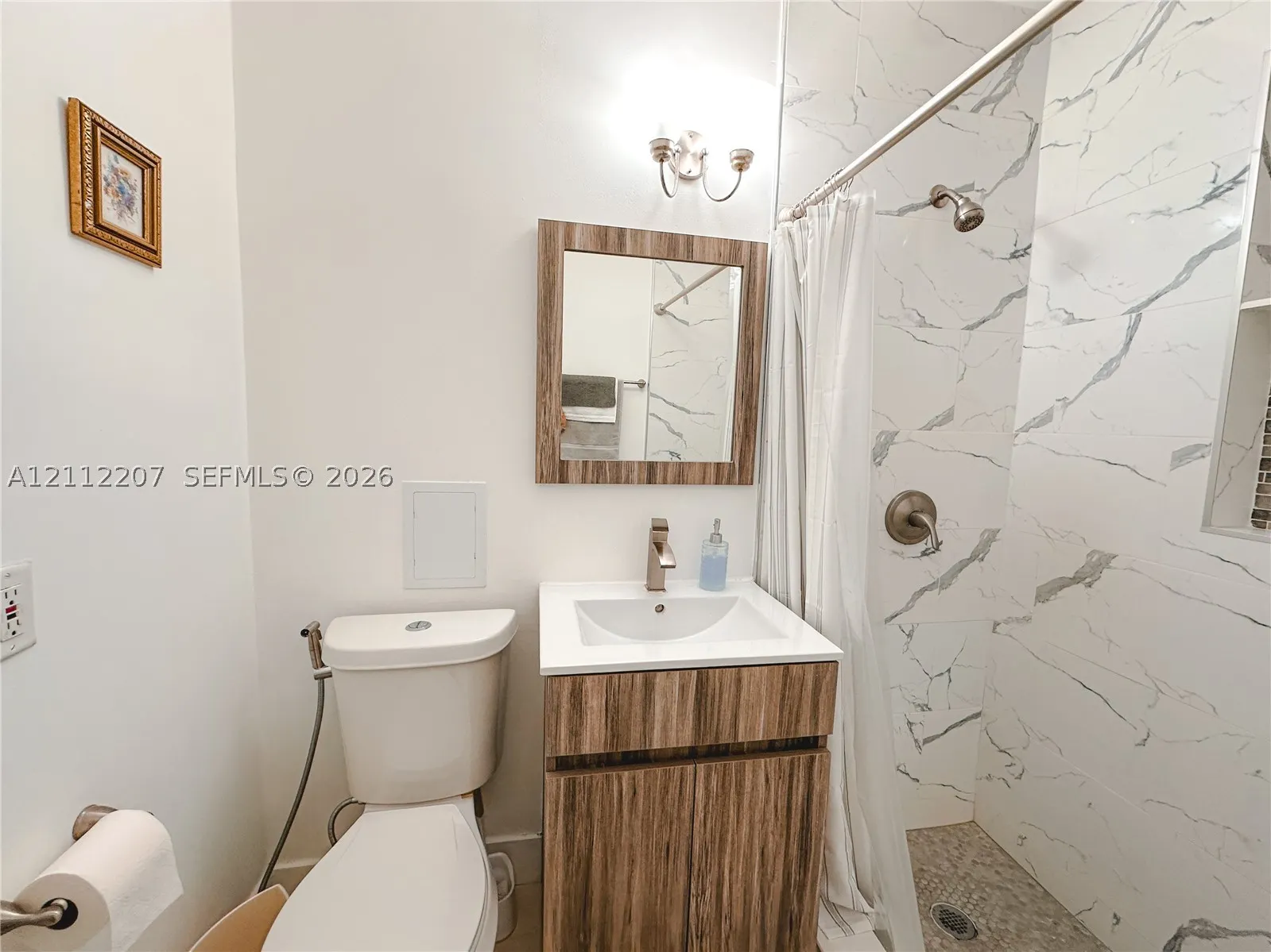 525 SW 67th Ave