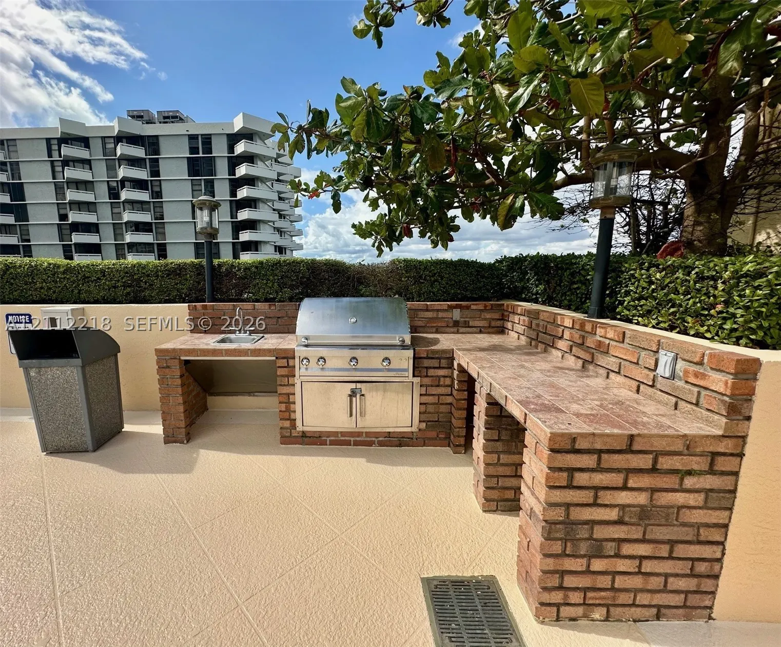 2475 Brickell Ave #1905