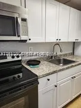 1450 NE 170th St #210