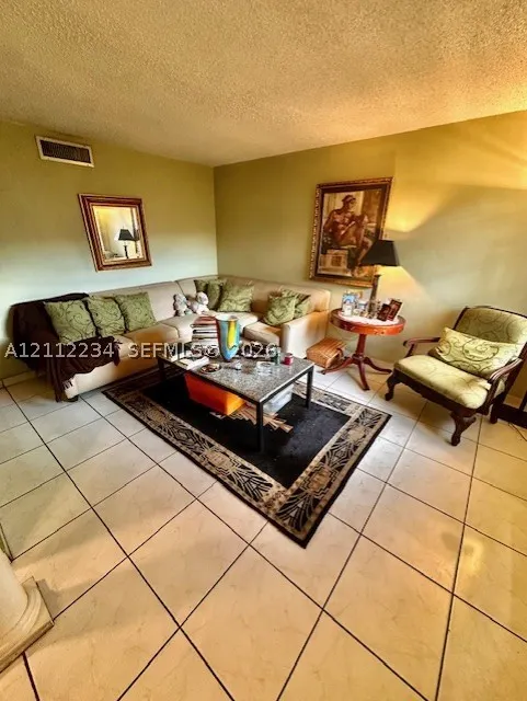 820 Salzedo St #305