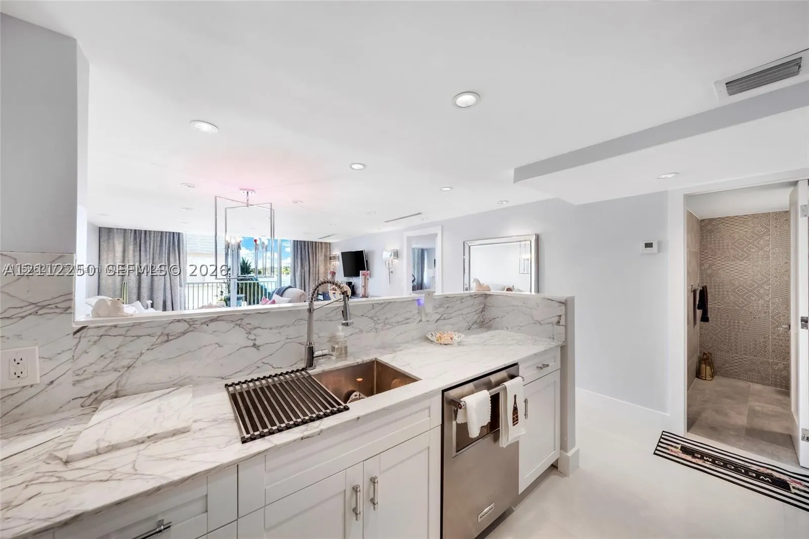 5838 Collins Ave #2F