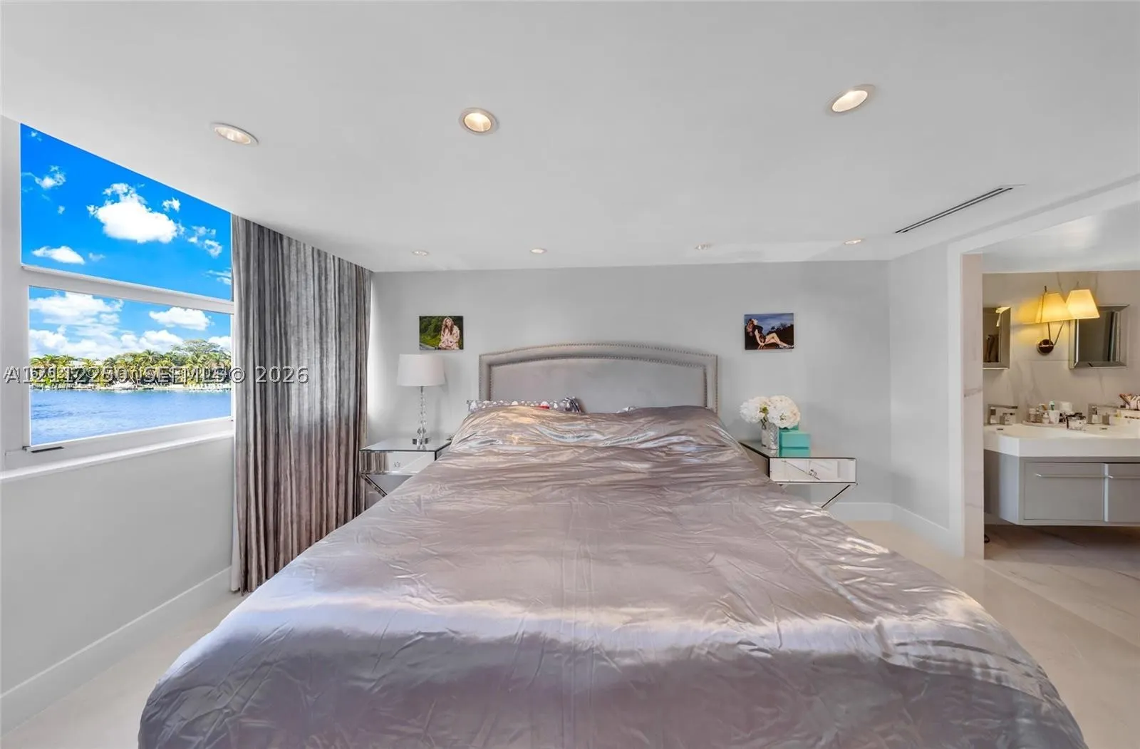 5838 Collins Ave #2F