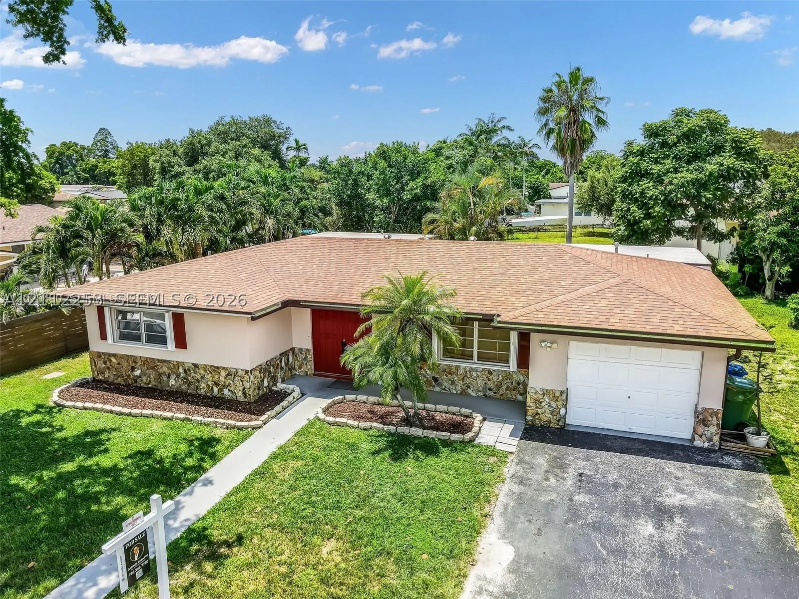 500 NW 96th Ter