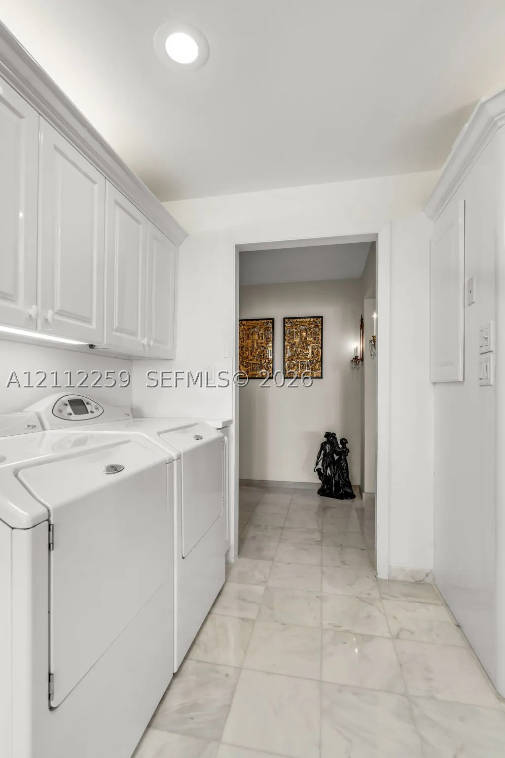 2100 S Ocean Ln #2506
