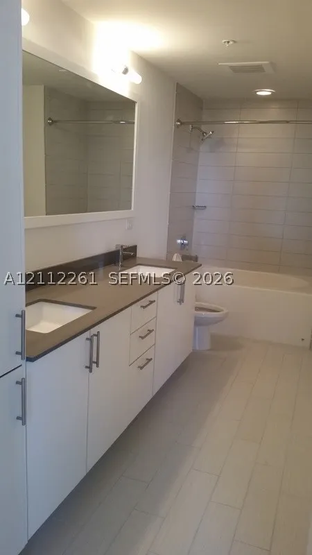 999 SW 1st Ave #2511