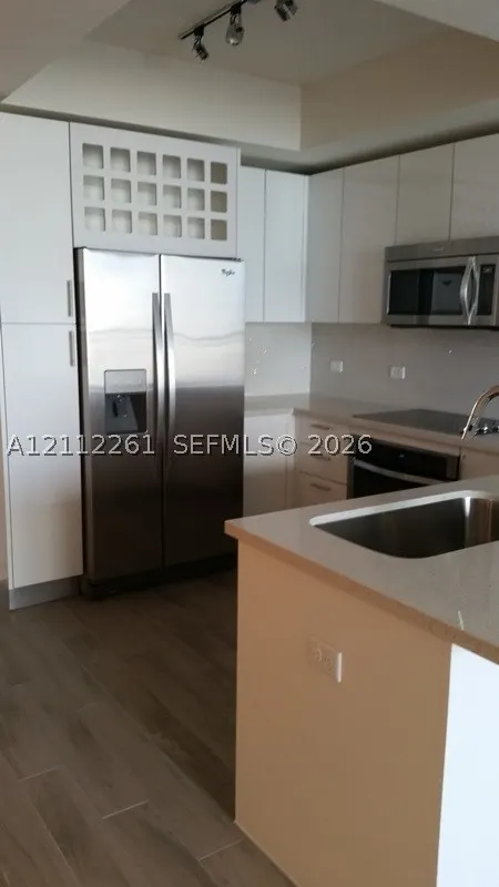 999 SW 1st Ave #2511