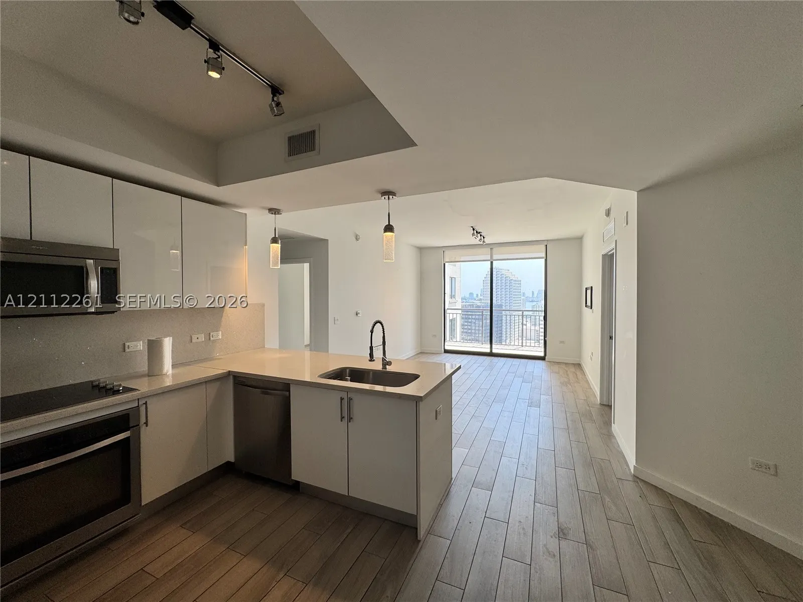 999 SW 1st Ave #2511