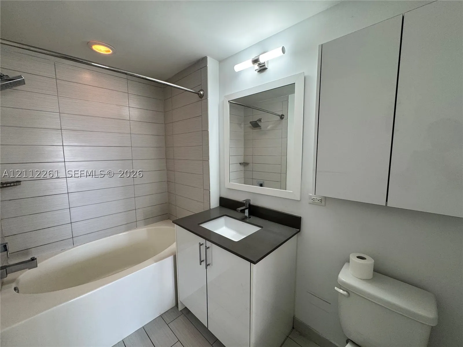 999 SW 1st Ave #2511