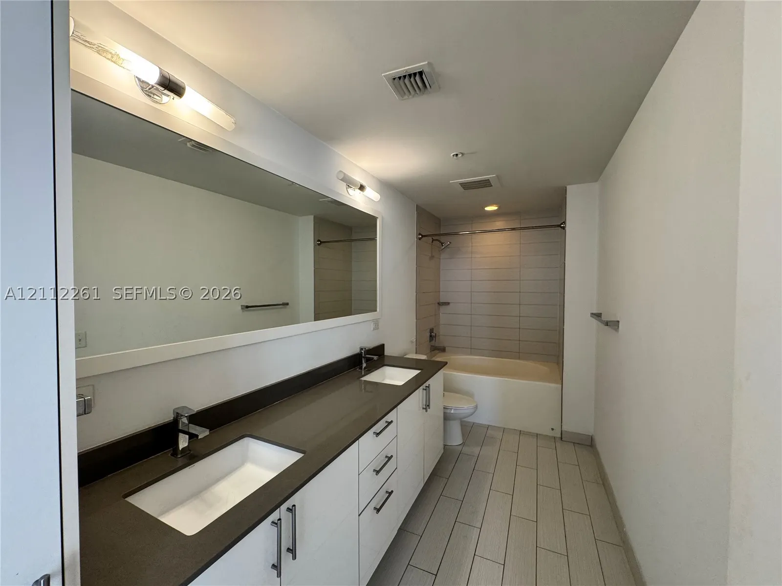 999 SW 1st Ave #2511