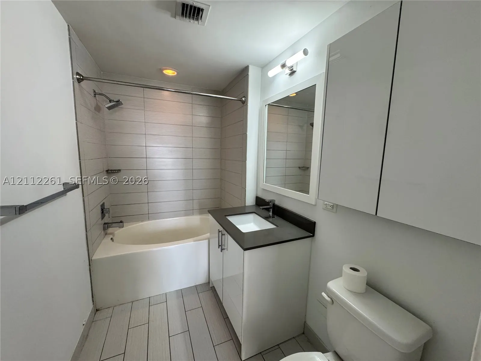 999 SW 1st Ave #2511