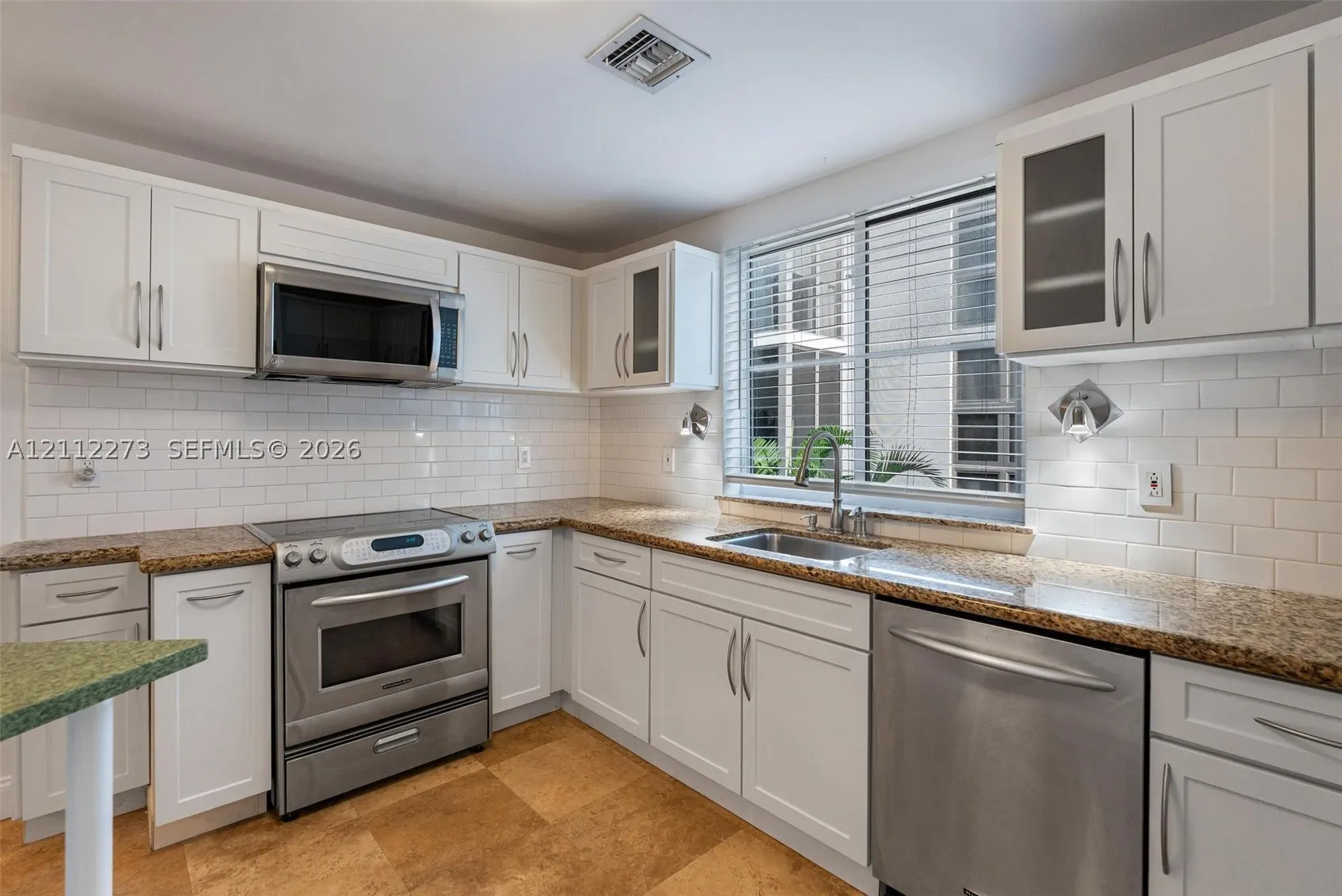325 Meridian Ave #5